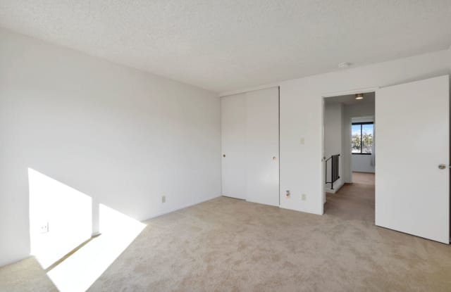 Move-in Special: 3343 Solomon Lane - Townhouse | 3 Bedrooms | 2.5 baths Gallery 4