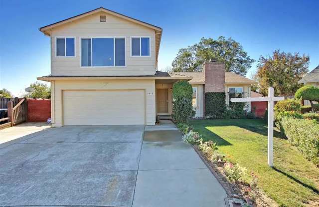 Stunning 5-Bedroom Home in Union City - 2819 Petunia Court, Union City, CA 94587