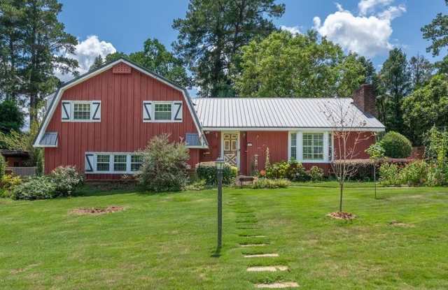 2860 CROMWELL DRIVE photos photos