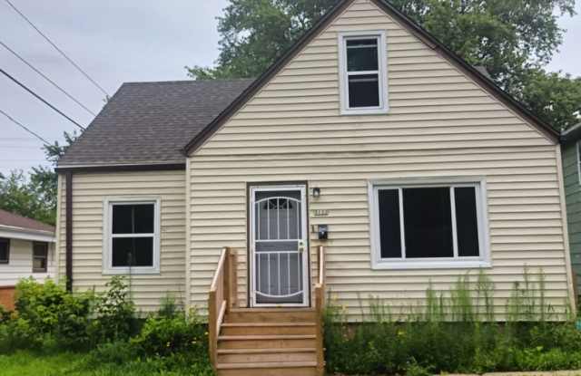 3 Bedroom Single Family Home Gallery 3