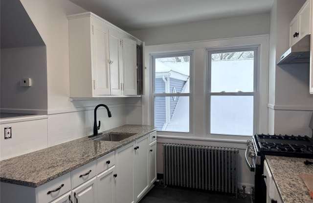 39 Adams Street unit: 2 photos photos