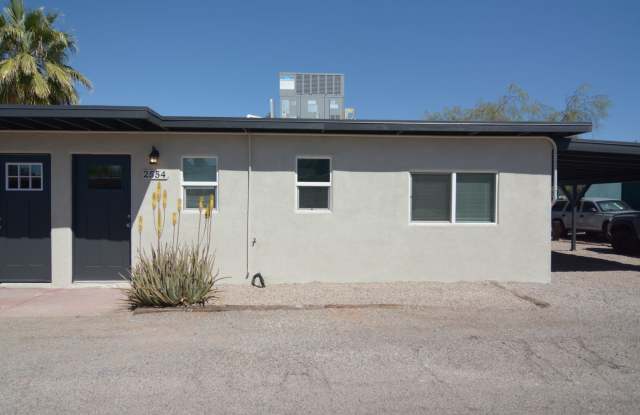 Remodeled 2 Bedroom 1 Bath Duplex! Great Central Tucson Location! photos photos