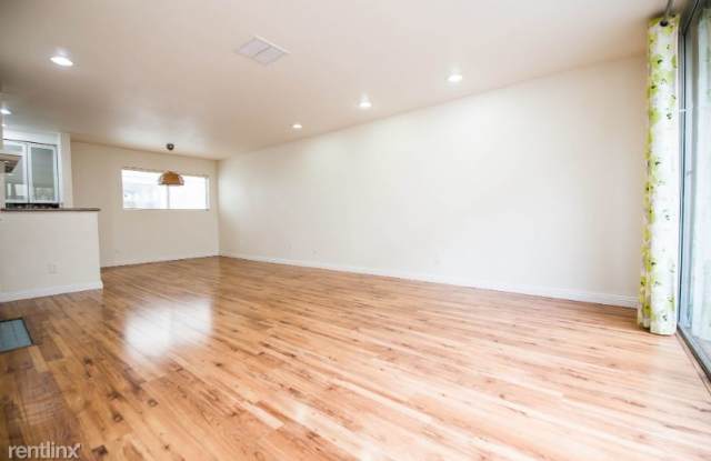 1747 Barry Ave Gallery 2