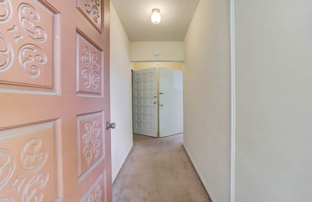 604 South Flood Avenue - 604 - 604 South Flood Avenue, Norman, OK 73069