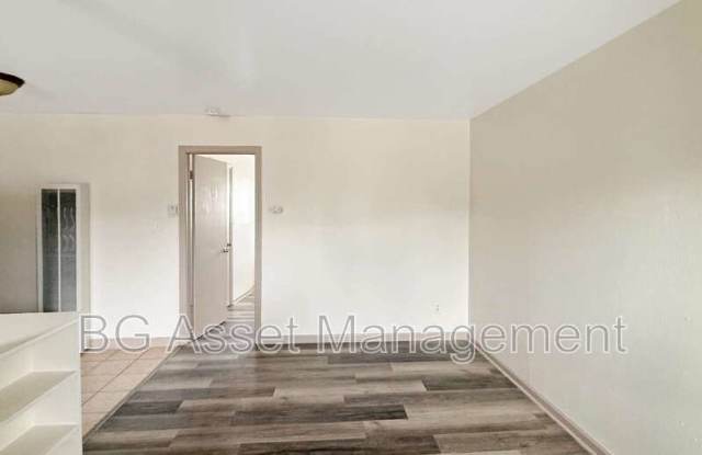 714 Darina Avenue Gallery 4