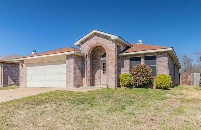 811 Engleside Drive Gallery 2