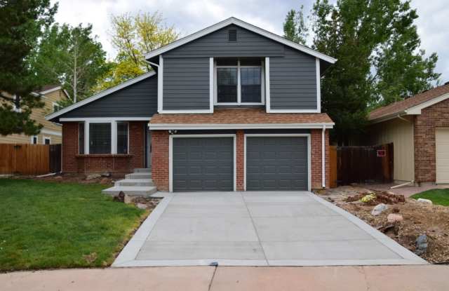 Beautiful 3 bed / 2.5 bath in Ken Caryl Ranch! photos photos