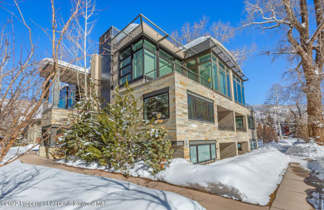 104 W Cooper Avenue photos photos