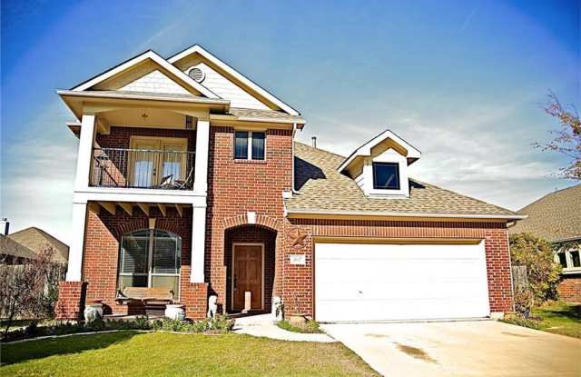 WOW!!! This home is a large, fabulous 4 bedrooms 2.5 bath home. - 2637 Pine Trail Drive, Little Elm, TX 75068