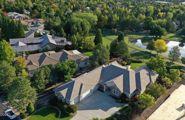 4515 Mountaingate Drive Gallery 2