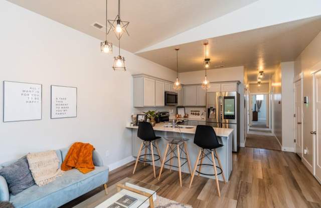 GET $500 OFF THE FIRST MONTHS RENT!!! Gallery 4