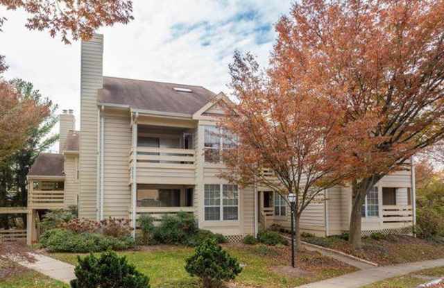 6607 JUPITER HILLS CIRCLE - 6607 Jupiter Hills Cir, Lincolnia, VA 22312