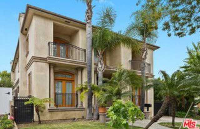 9033 Cresta Drive photos photos