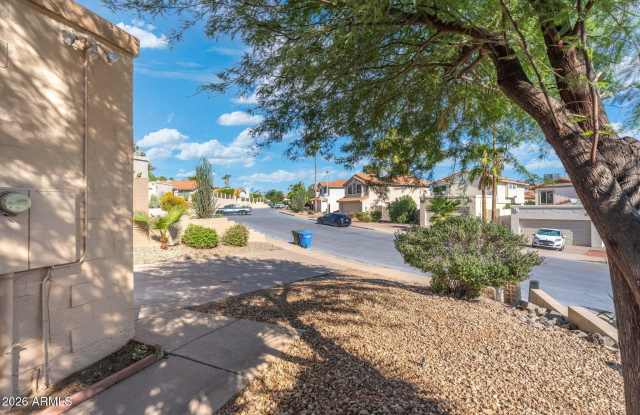 1645 E VILLA MARIA Drive Gallery 3