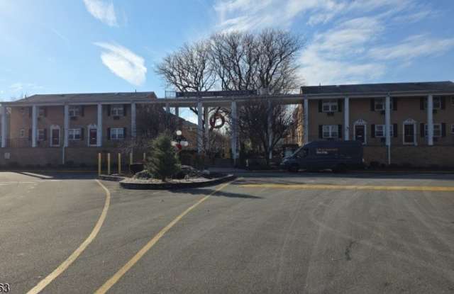 725 Joralemon St photos photos