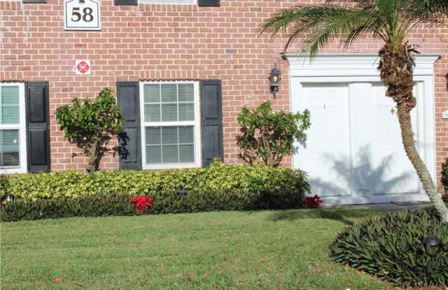 13740 ORANGE SUNSET DRIVE - 13740 Orange Sunset Drive, Lake Magdalene, FL 33618
