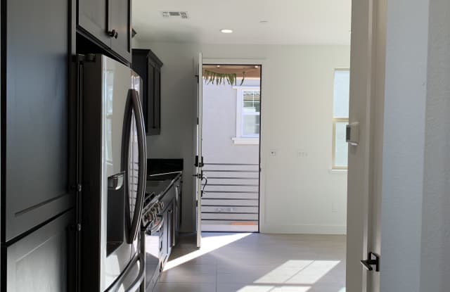 1411 S Durant Terrace Gallery 3