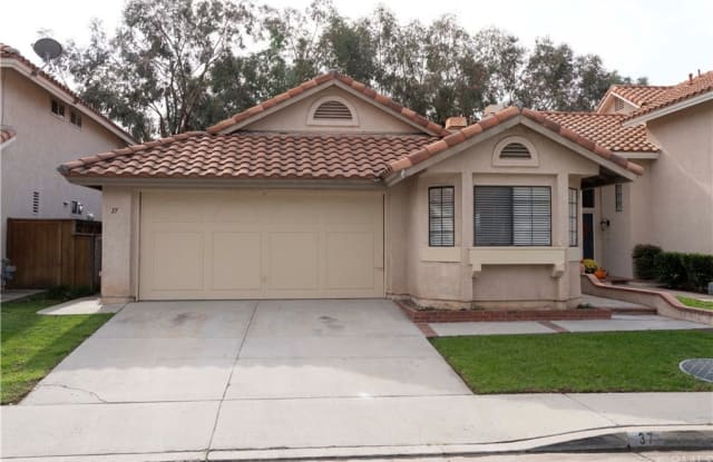 37 Desert Thorn - 37 Desert Thorn, Rancho Santa Margarita, CA 92688