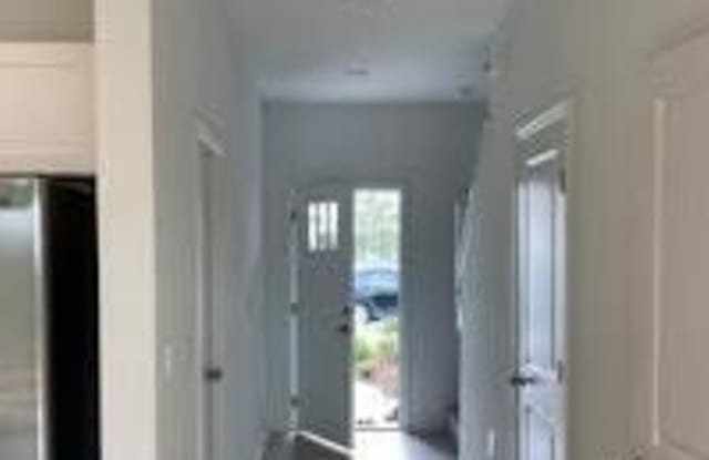 13113 ANNIES WALK Drive Gallery 4