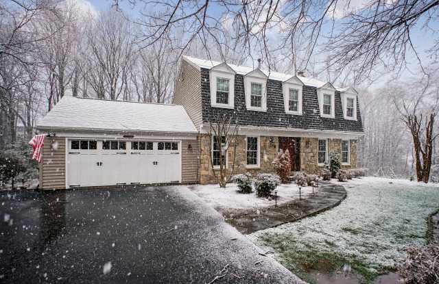 4623 University Dr photos photos 4623 University Dr photos photos