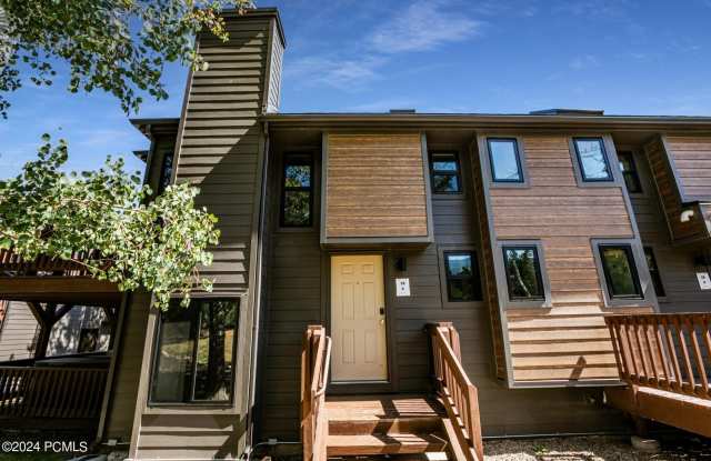 2100 W Canyons Resort Drive Gallery 1