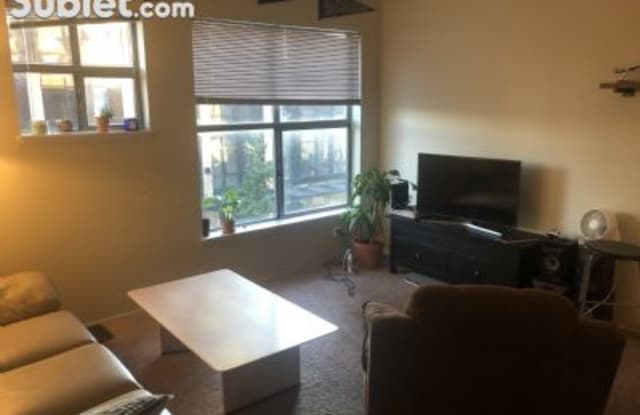 2510 Western Ave - 2510 Western Avenue, Seattle, WA 98121
