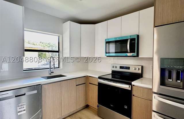 2540 W 67th Pl photos photos