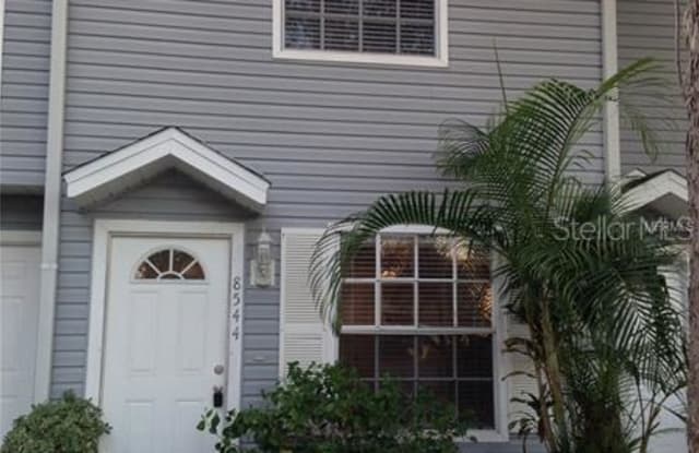 8544 J R MANOR DRIVE - 8544 J R Manor Drive, Town 'n' Country, FL 33634