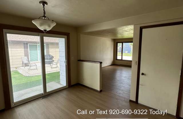 1207 Meadow Lane Gallery 4