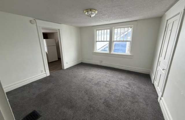 1723 N 11th St photos photos