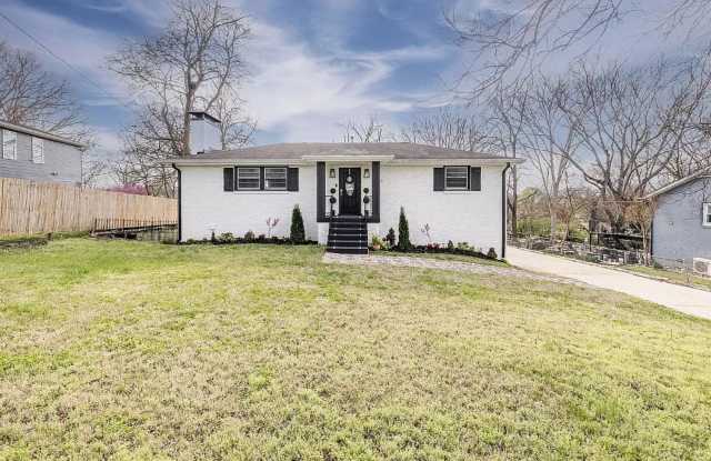 4Bedroom/3Bathroom Home in Charlotte Park photos photos