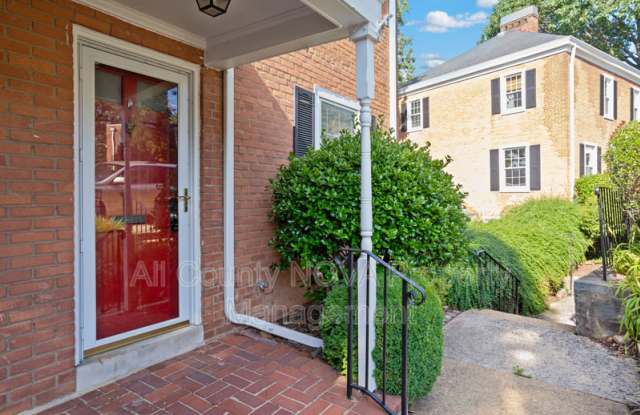 2925 S Dinwiddie St, Gallery 2