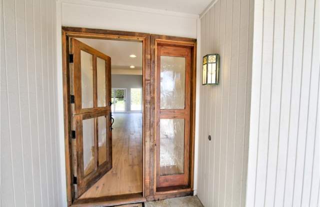 23811 Cassandra Bay Gallery 3