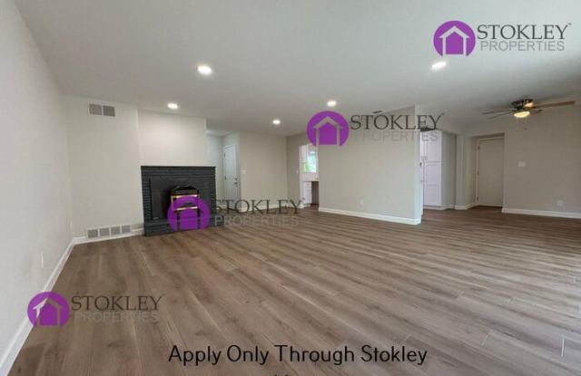 1840 Sandalwood Drive Gallery 3