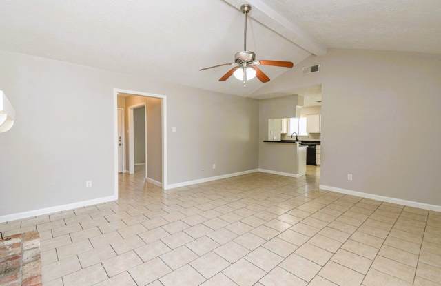 11806 Oceanview St, Houston TX 77071 Gallery 4