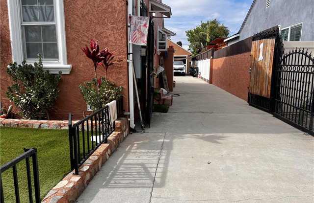 4635 West 137th Place Gallery 2