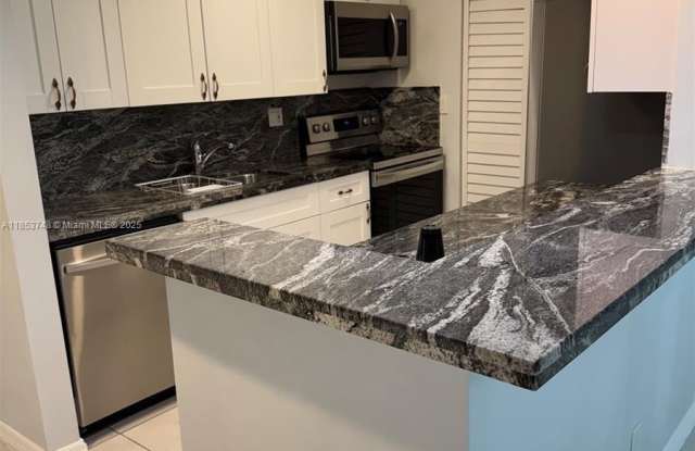 303 Racquet Club Rd photos photos