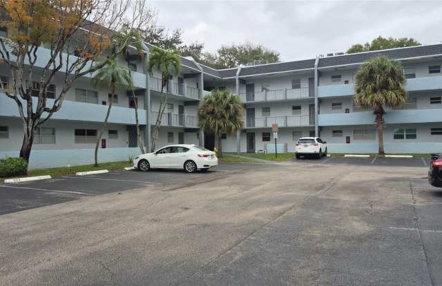 8351 Sands Point Boulevard unit: 306A photos photos