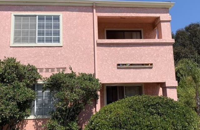 4810 LA BREA - 4810 S La Brea Ave, Los Angeles, CA 90008