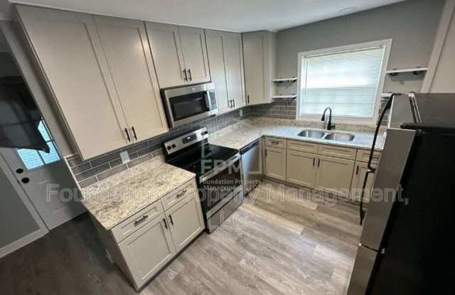 4423 Paula Drive Gallery 4