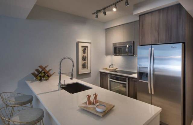 9521 Fontainebleau Blvd. photos photos