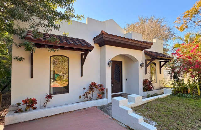 Mediterranean-Style Waterfront Home on Lake Tarpon- 3bed|2bath photos photos