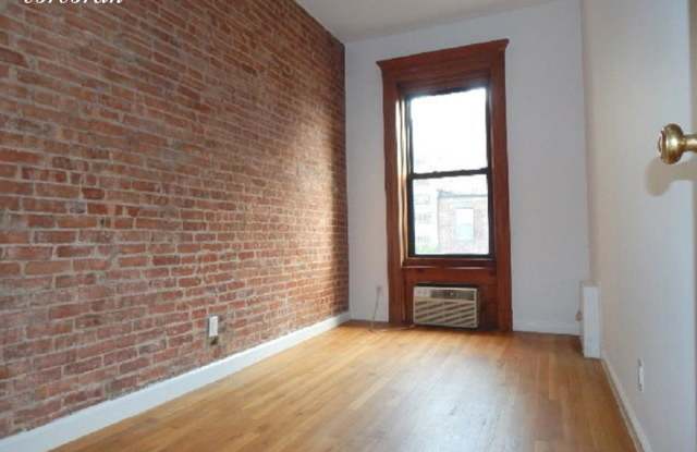 10 West 75th Street Gallery 2
