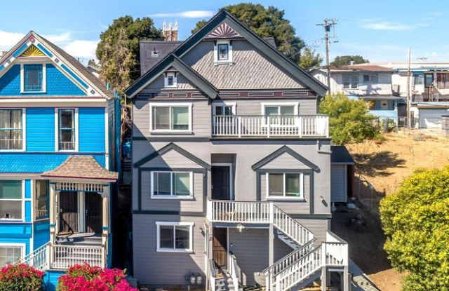 330 Capitol Street photos photos