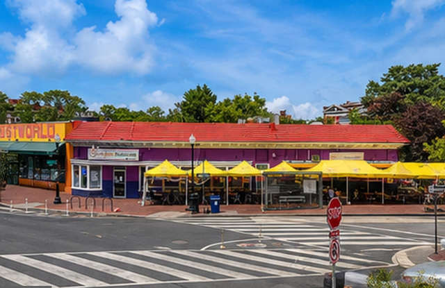 3209 MOUNT PLEASANT Street NW Gallery 3