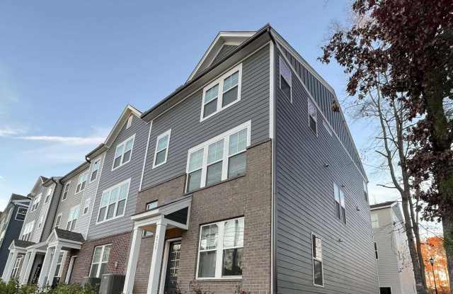 6920 Leesville Road Gallery 1