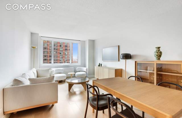 215 East 95th Street photos photos