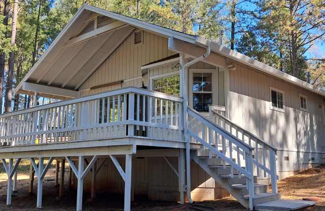 2601 A Sky Ranch Lane Gallery 4