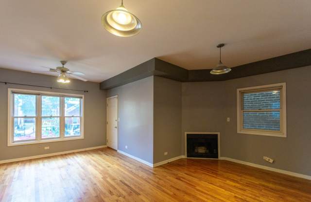 1624 North BELL Avenue Gallery 4