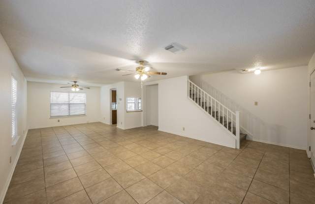 16009 HICKORY WELL DR Gallery 3